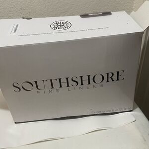 Southshore Fine Linens  Circle one Quilt & 2 pillows Set lavender full/ queen.